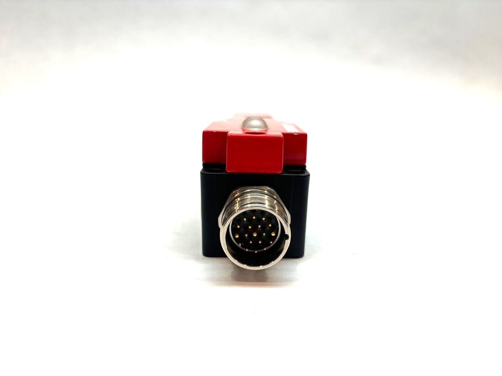 Euchner STA4A-2131A024L024RC18C1826 STA Safety Switch,Metal, RC18 - Maverick Industrial Sales