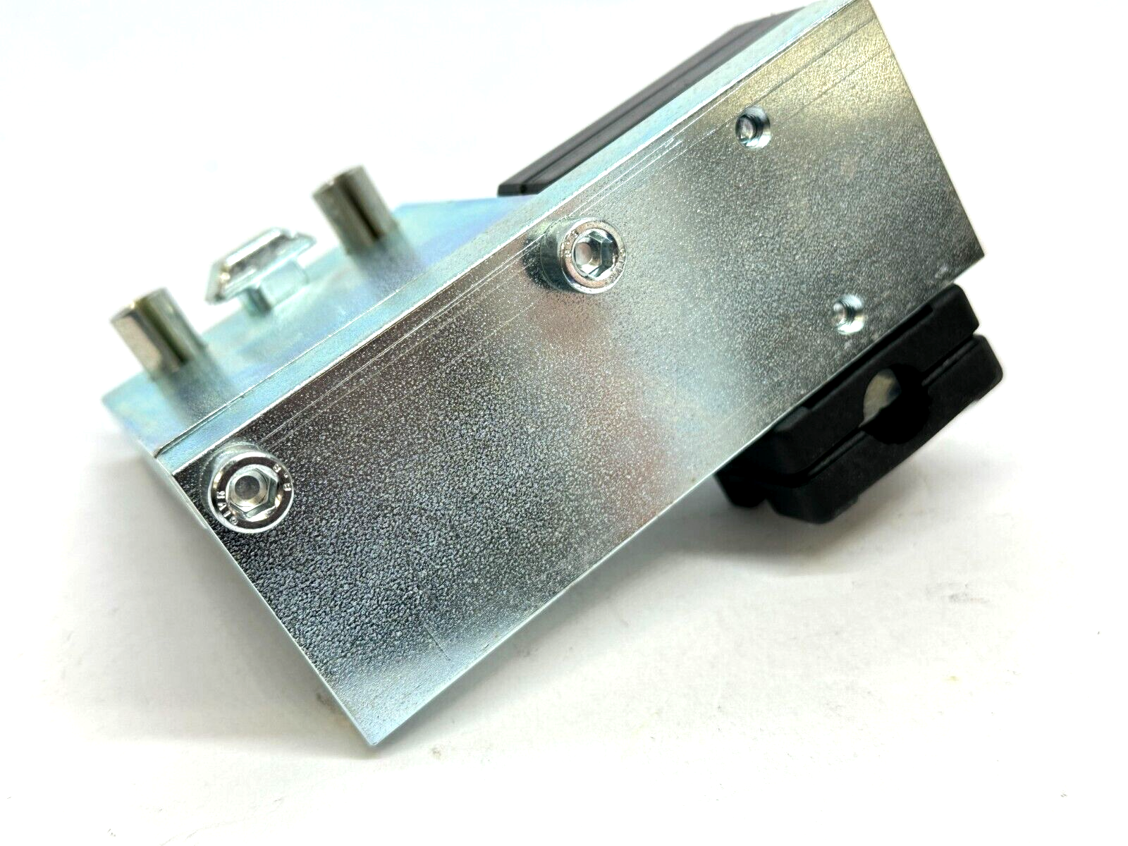 Bosch Rexroth 8981020987 Base Plate w/ 898102-1000 Pad Guide - Maverick Industrial Sales