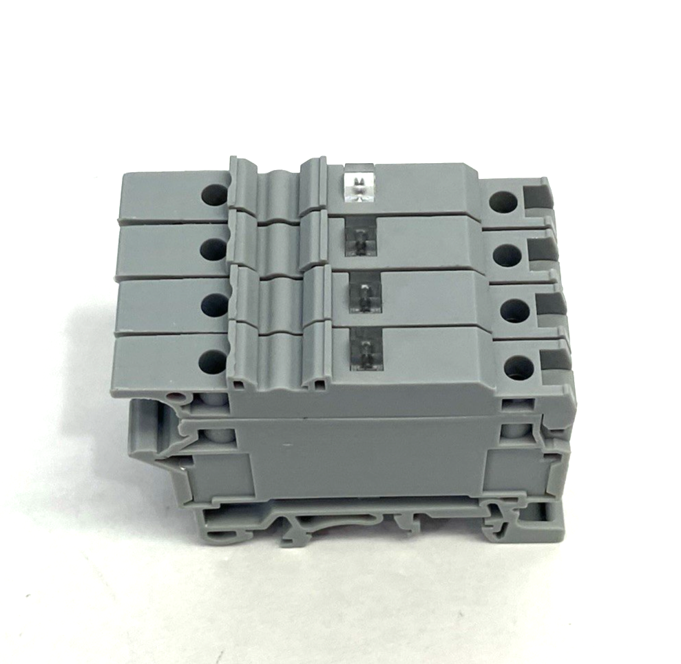 | Altech CF4U Fuseblock, Terminal Block, DIN Rail, LOT OF 4 - New – Open box - Maverick Industrial Sales