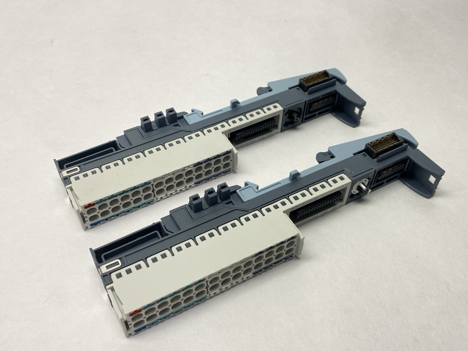 Siemens 6ES7193-6BP20-0DA0 SIMATIC ET 200SP Base Unit BU15-P16+A10+2D LOT OF 2 - Maverick Industrial Sales