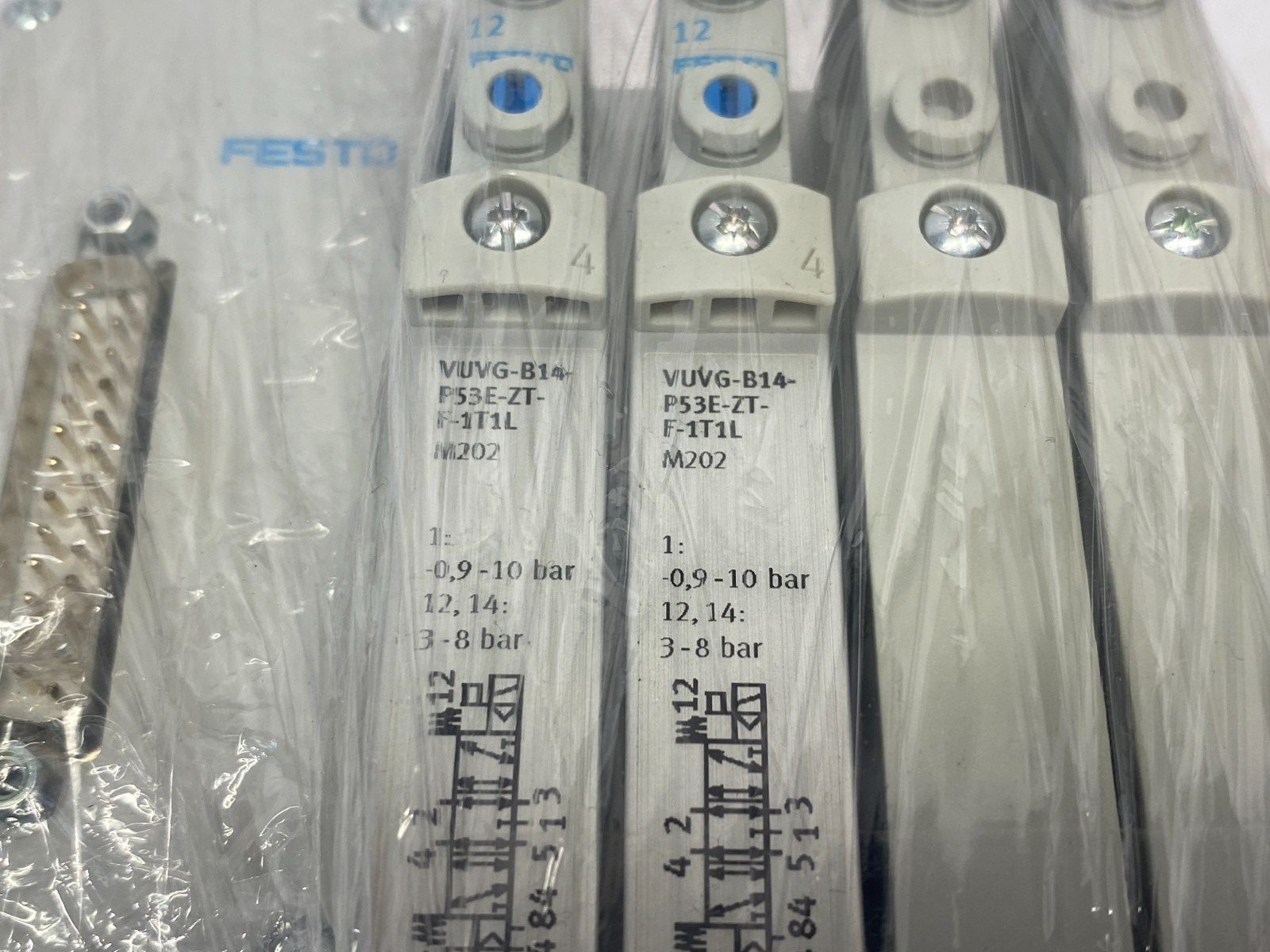 Festo VTUG-14-MSDR-B1T-25V20-G Valve Manifold Terminal 8119803 - Maverick Industrial Sales