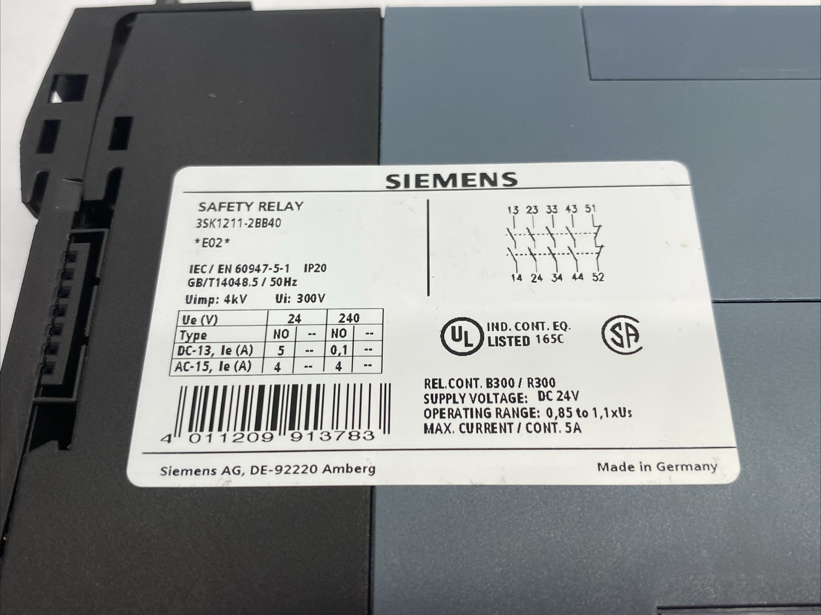 3SK1211-2BB40 | Siemens SIRIUS Safety Relay, Spring Type w/ 3ZY1212-2DA00 - Used - Maverick Industrial Sales