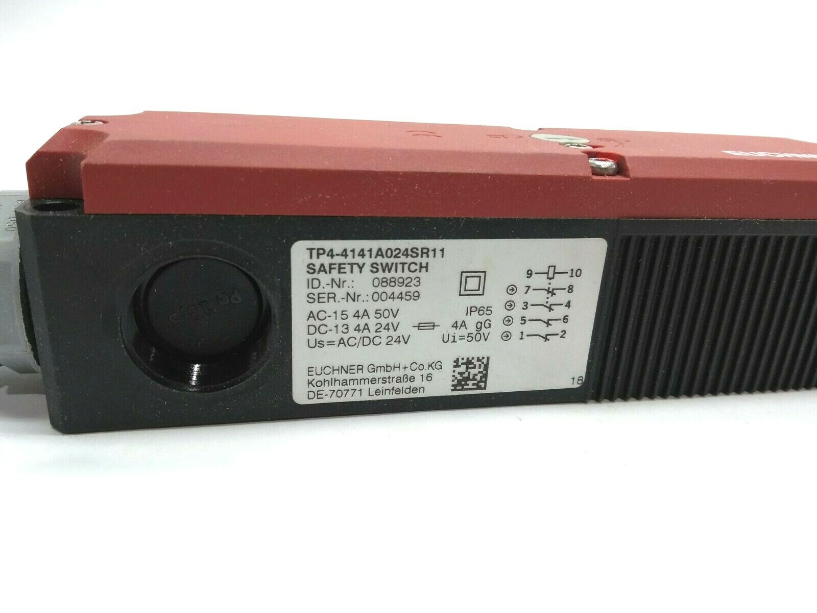 TP4-4141A0024SR11 | Euchner Safety Switch 088923 - Used - Maverick Industrial Sales