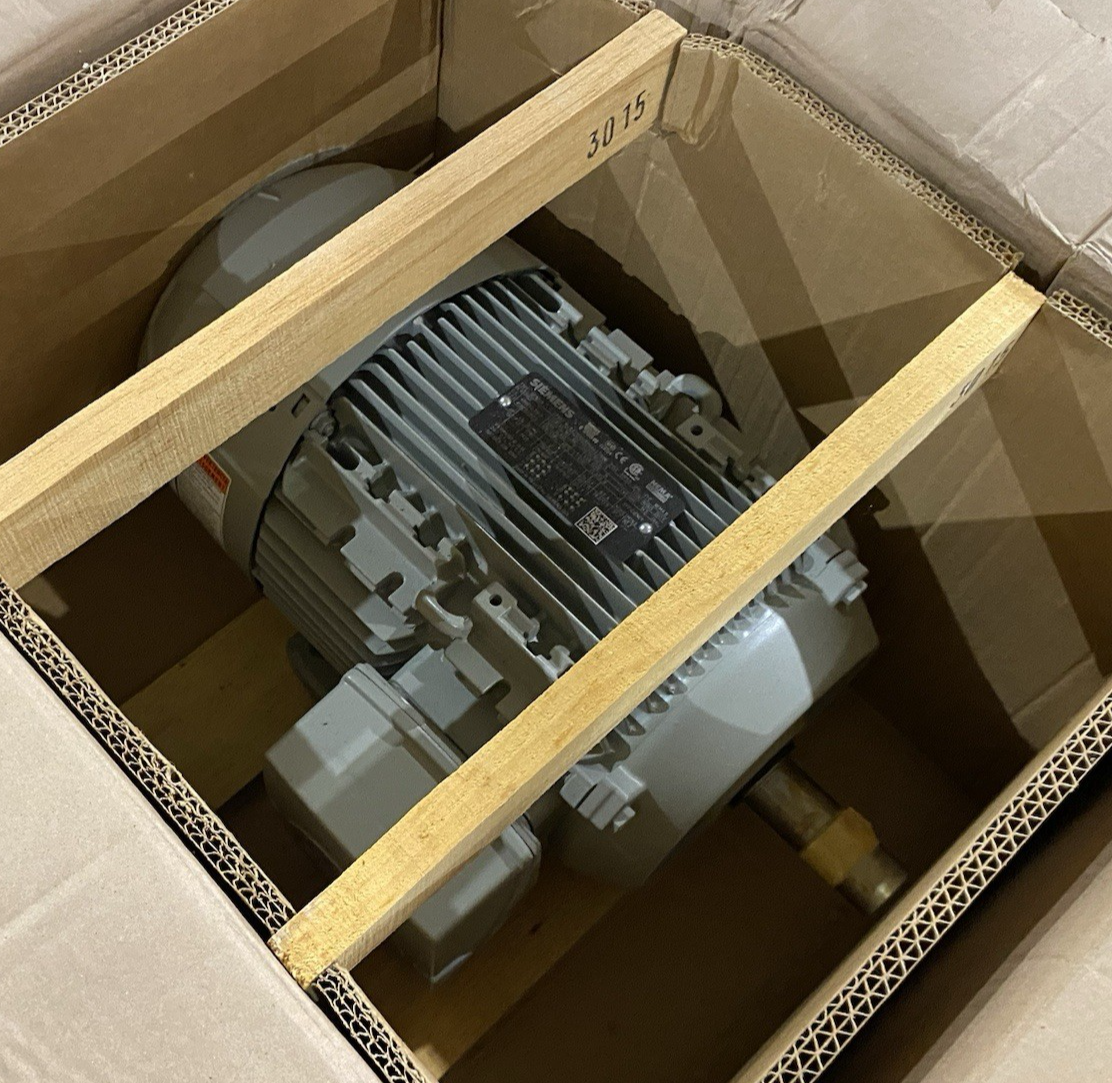 1LE21212AB214AA3 | Siemens 1LE2121-2AB21-4AA3 NEMA Premium® AC Motor 10HP Type GP100A 3-Phase - New – Open box - Maverick Industrial Sales