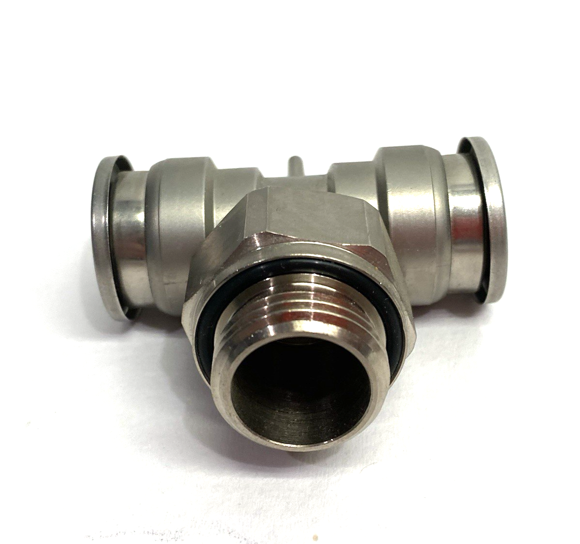 KQB2T16-G04 | SMC Metal Branch Tee Swivel Fitting 16mm OD Tube - New – Open box - Maverick Industrial Sales