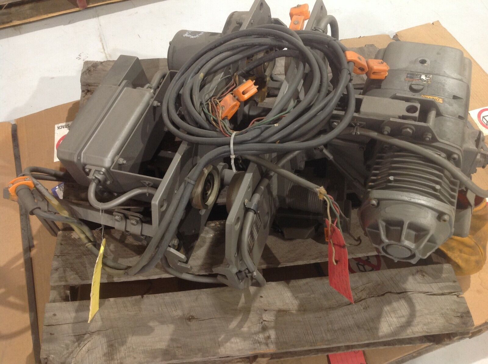 ULE2S010M4-10-8A4NKU | Ingersoll Rand Hoist with Driven Trolley 1 Ton ULE Ultra-Lo - Used - Maverick Industrial Sales