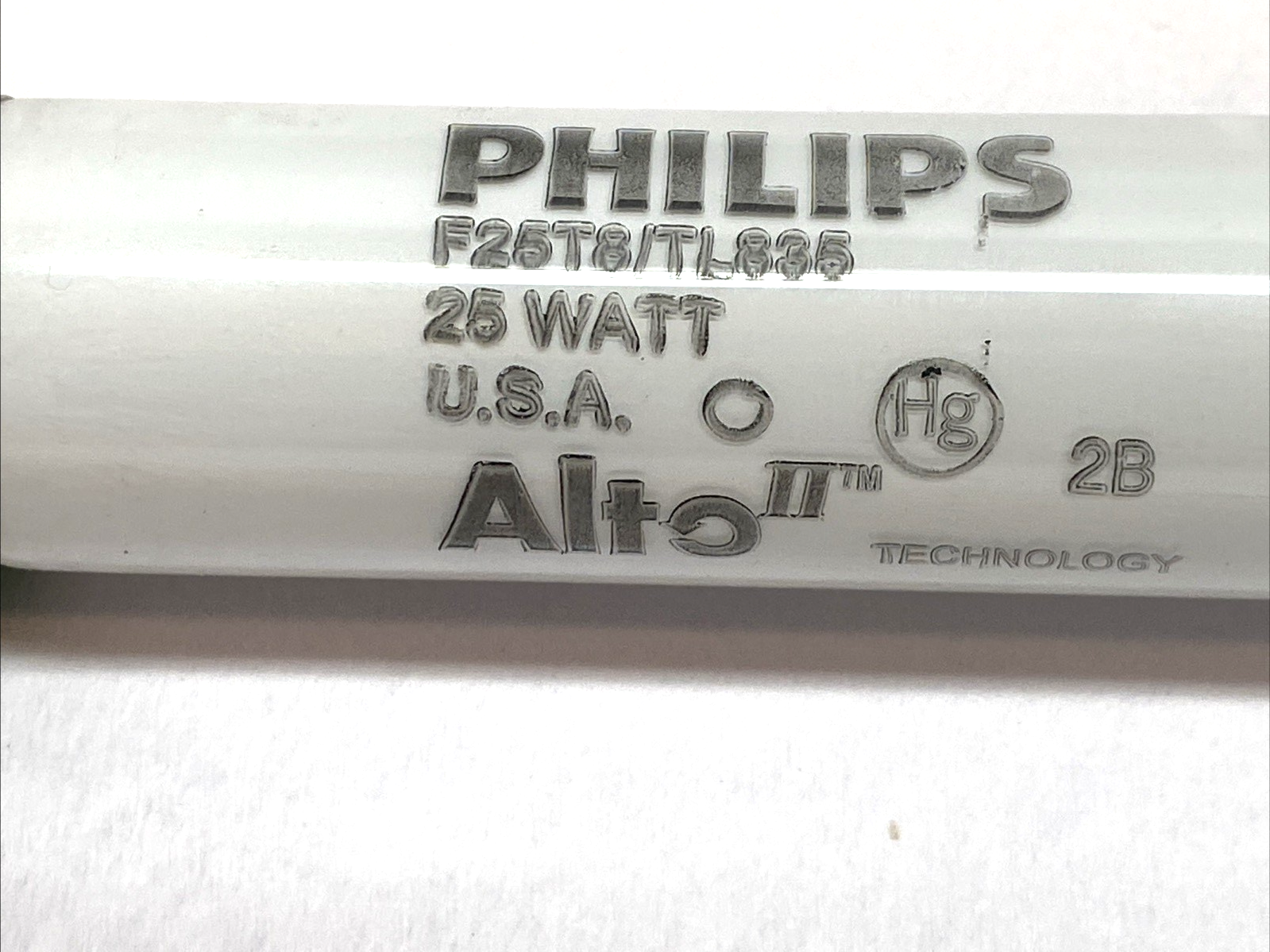 Philips F25T8/TL835 Light Tube 25W 36" BOX OF 9 - Maverick Industrial Sales