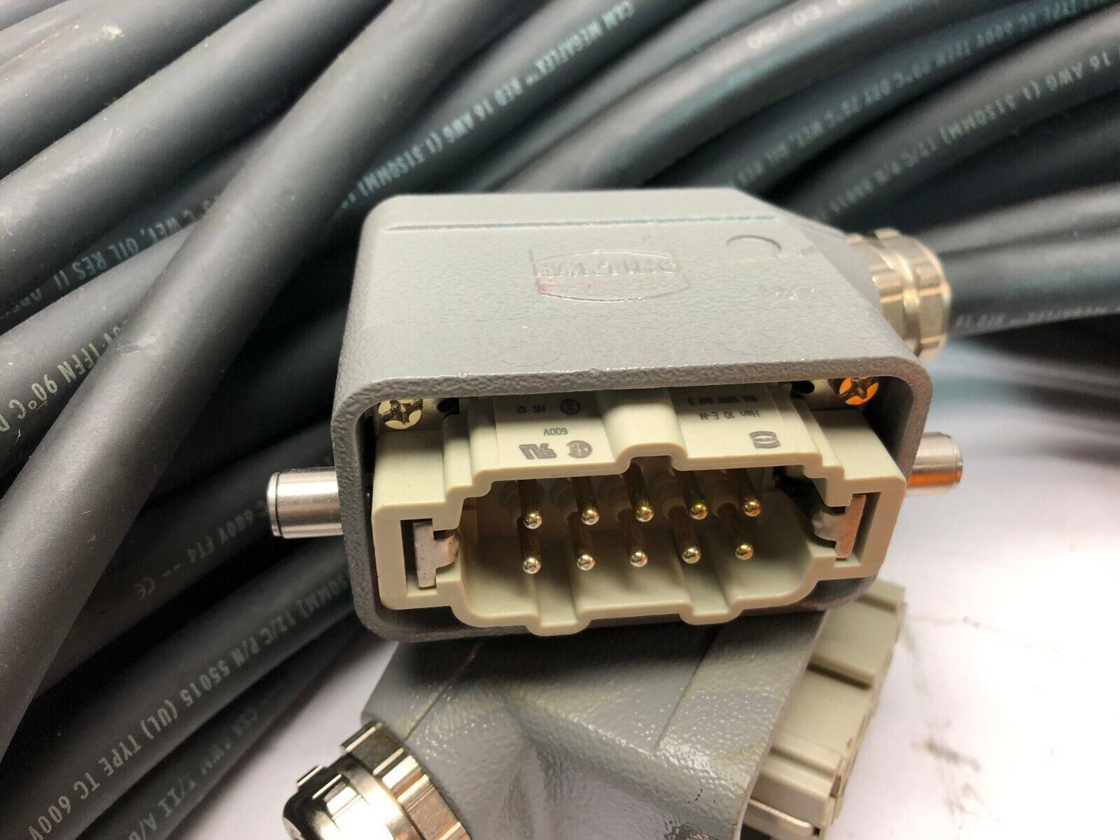 Gilman HES10-1J2D-3D4-E200 ABB Robot Control Cable 200ft L.X6140.111.22.00 - Maverick Industrial Sales