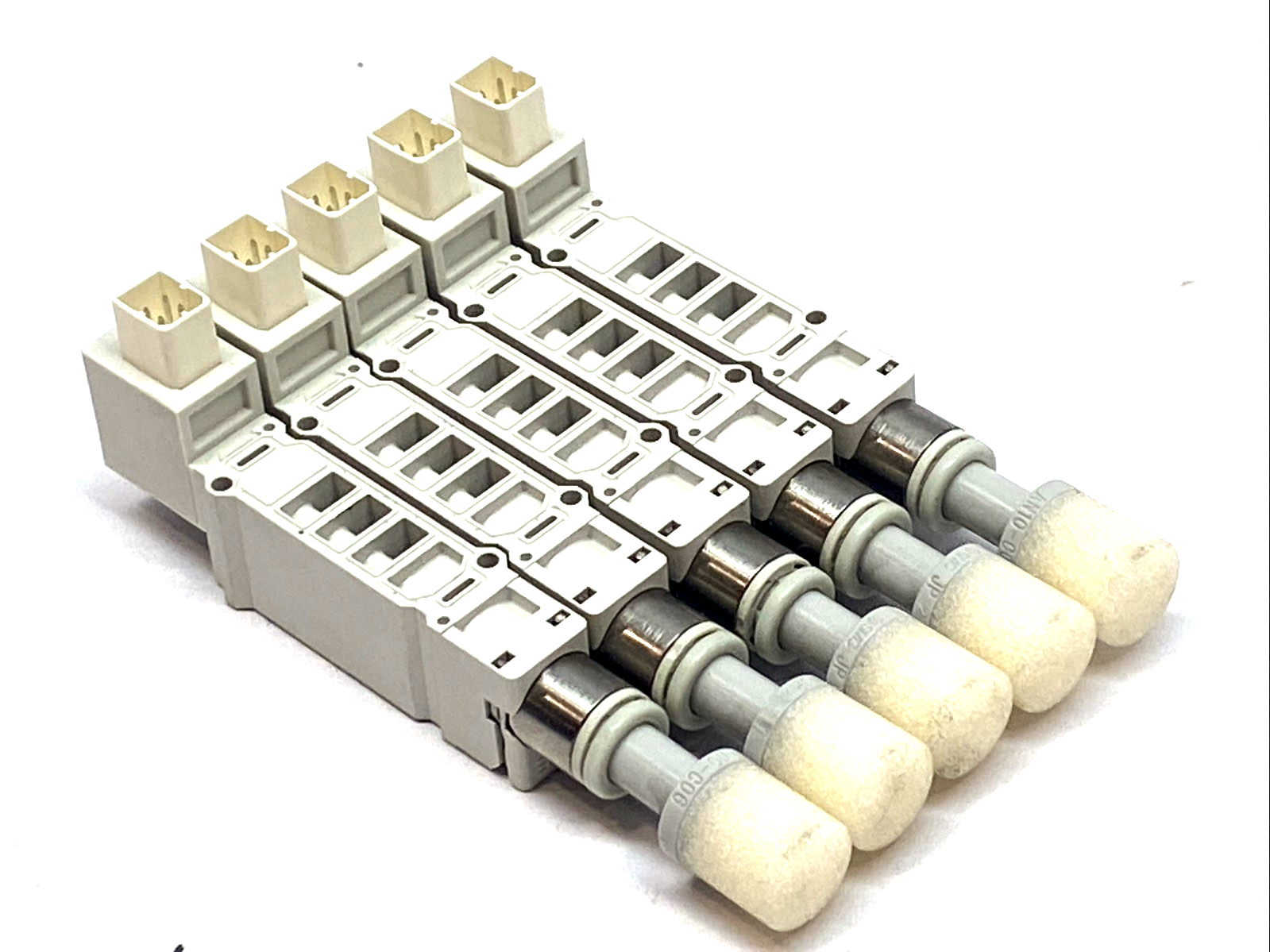 SY30M‑38‑1A‑C6 | SMC Supply/Exhaust Spacer 6 mm Push‑In Fitting LOT OF 5 - Used - Maverick Industrial Sales