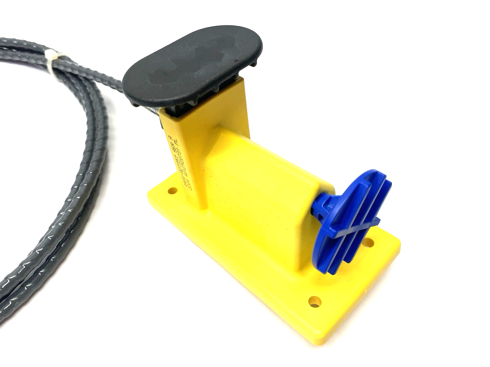 440G-A27357 | Allen Bradley Ser. A Guardmaster TLS-GD2 Flexible Release Cable 3m - New – Open box - Maverick Industrial Sales