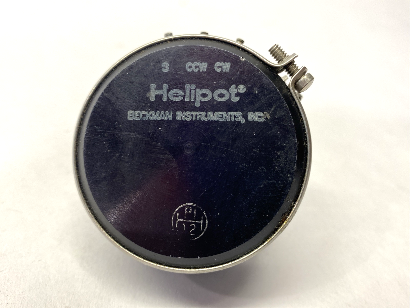 Helipot 6673-264-0 Potentiometer R10K L.25 - Maverick Industrial Sales