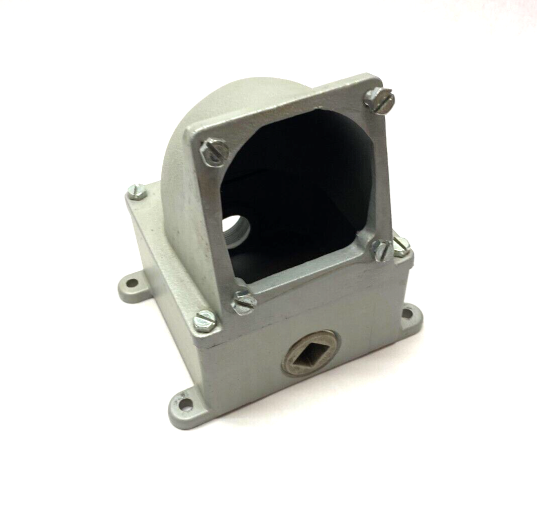 Eaton Crouse-Hinds 304280 Pin & Sleeve Connector Enclosure Housing - Maverick Industrial Sales