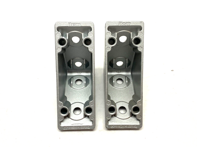 Item 0.0.411.32 Angle Bracket Set 80x80mm LOT OF 2 MISSING CAPS & HARDWARE - Maverick Industrial Sales