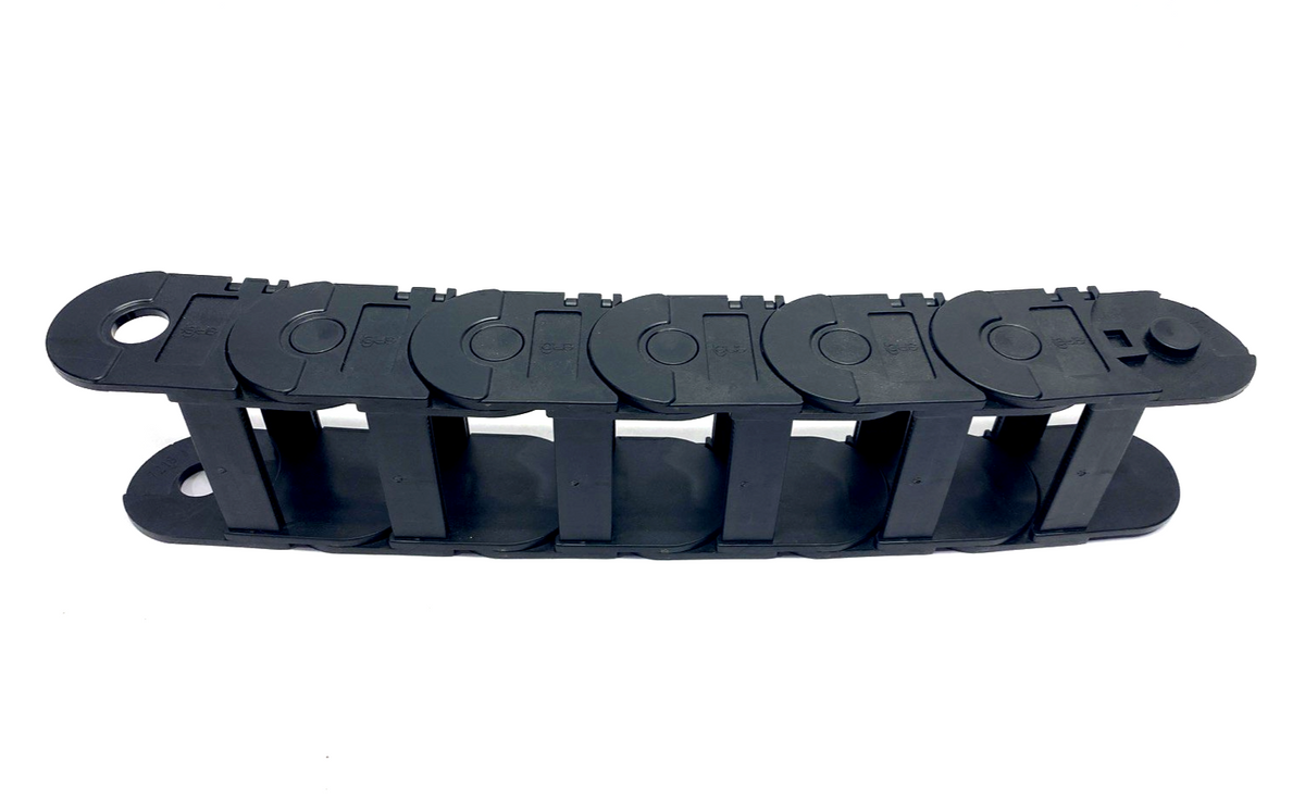 Igus 3400.075.075.0 E2/000 Series 3400 E-Chain 6 Links 1.5 FT Length - Maverick Industrial Sales