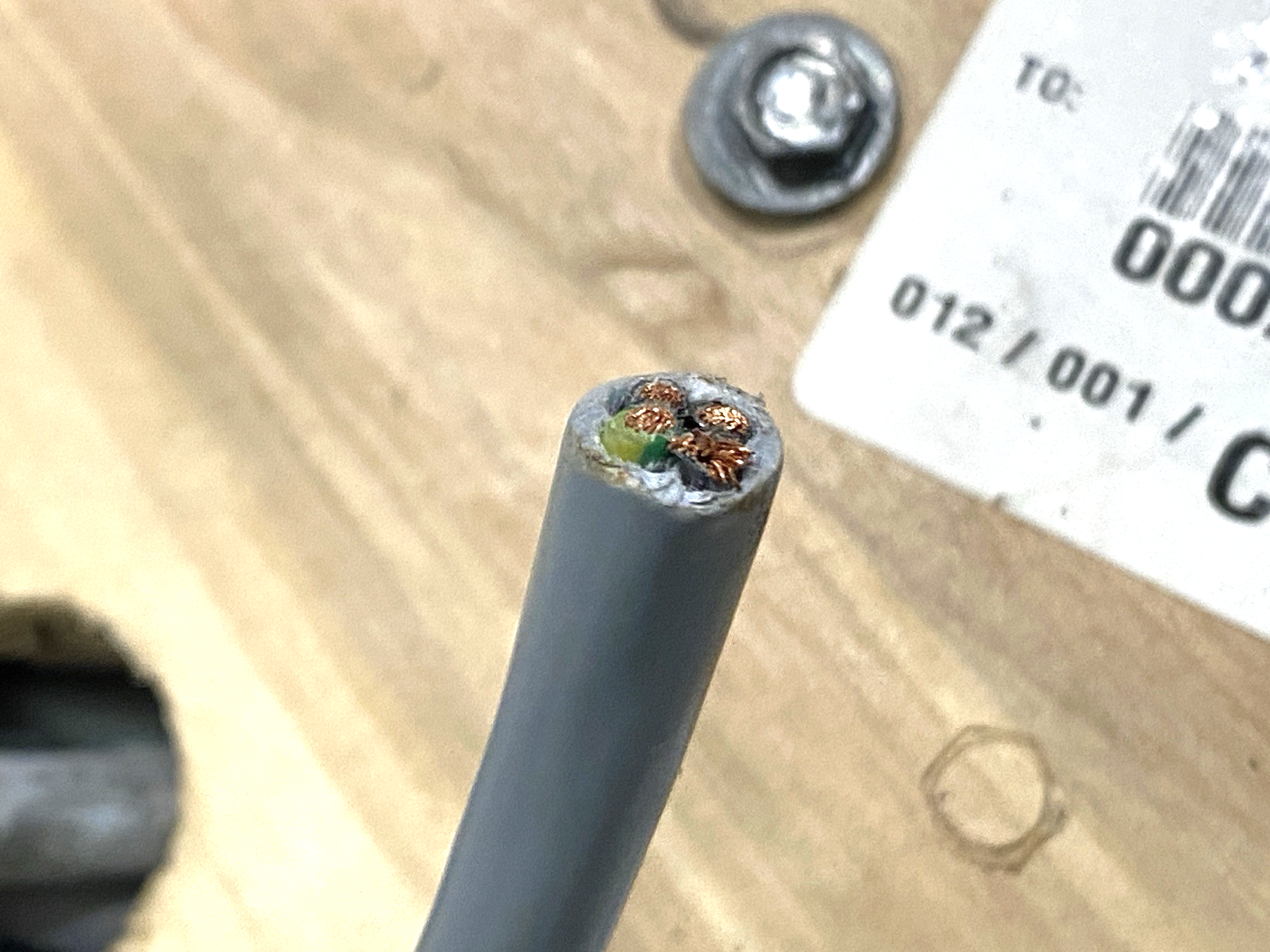 Lapp 601404 OFLEX Unshielded Gray Multiconductor Cable 14AWG LOT OF 10' - Maverick Industrial Sales