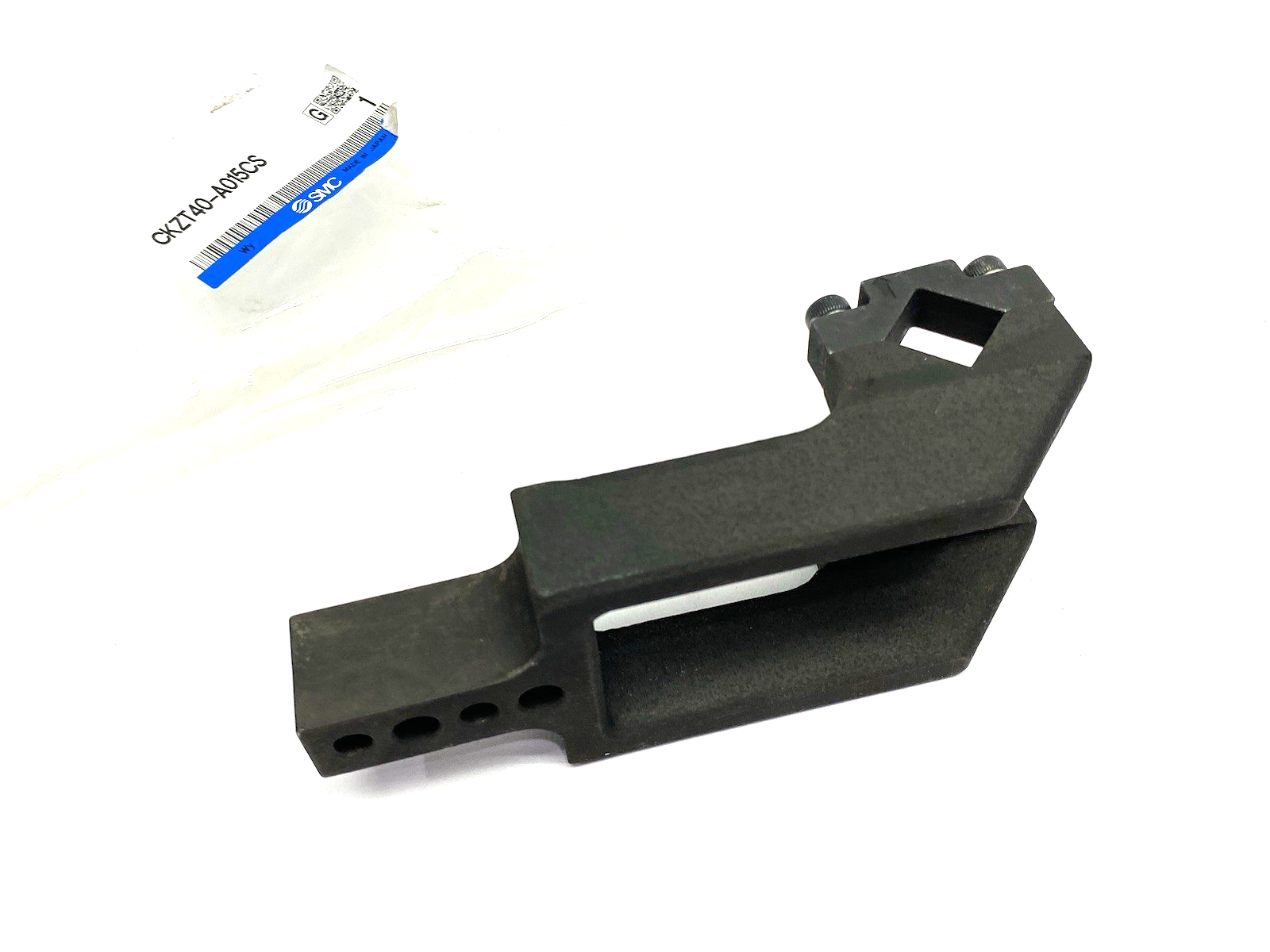 CKZT40-A015CS | SMC Center Arm for Slim Line Clamp Cylinder - New Other - Maverick Industrial Sales