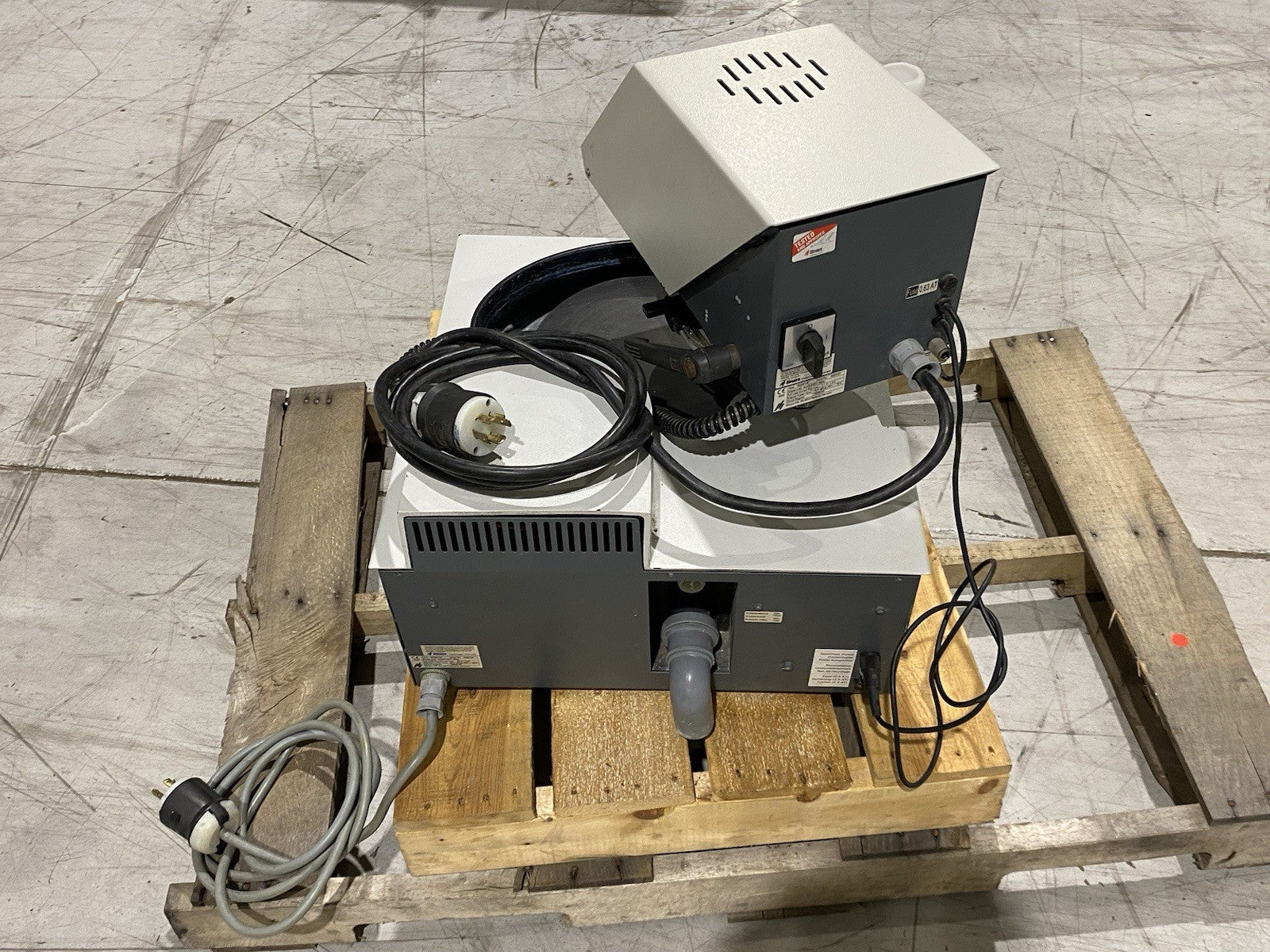 Struers 05286136 RotoPol-35 Lab Polishing/Grinder w/ 05256136 RotoForce-4 Head - Maverick Industrial Sales