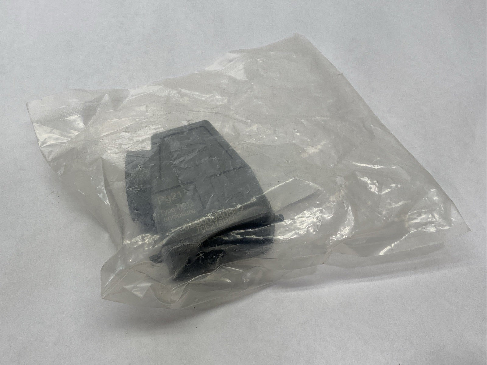 Harting Han 6B-HSE-Pg21 Cable Hood Side Entry 09300060542 - Maverick Industrial Sales