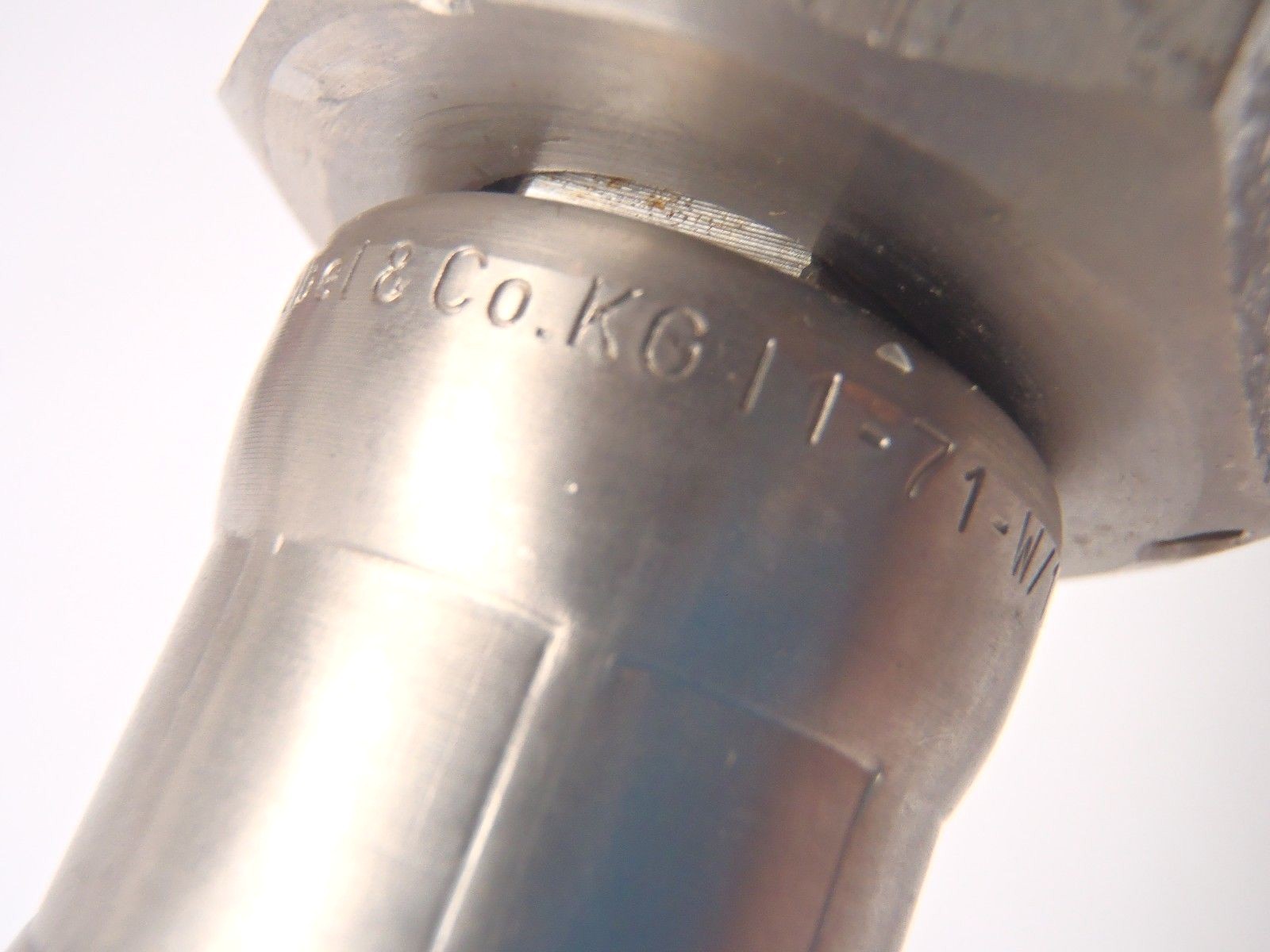 Dr Scnabel KG I1-71-W/124 905/P1 Teflon Hose Standard 90 Degree Connection 21" - Maverick Industrial Sales