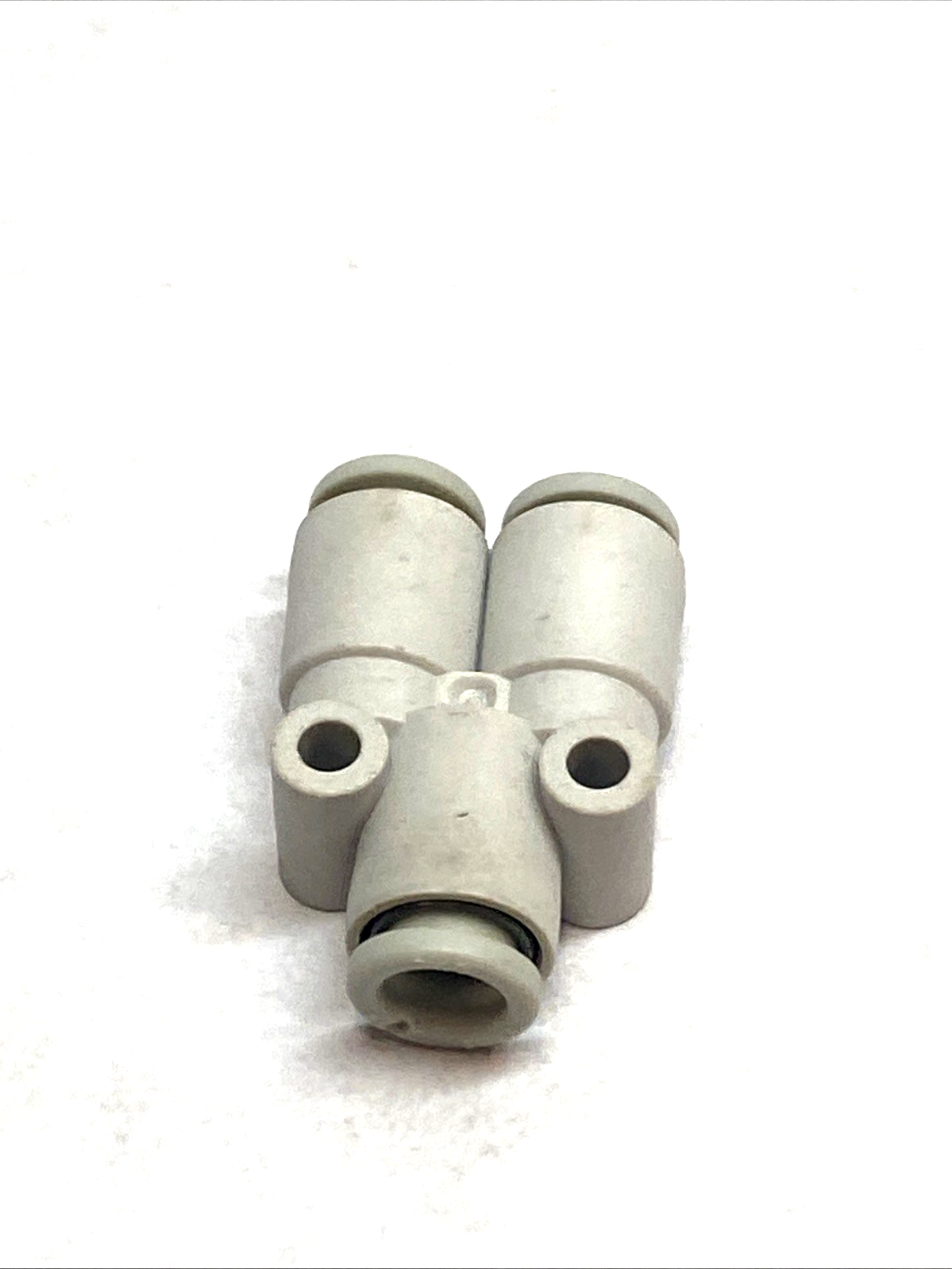 KQ2U06-00A | SMC Union Y Fitting 6mm Push-In Tube 3-Way One-Touch LOT OF 2 - Used - Maverick Industrial Sales