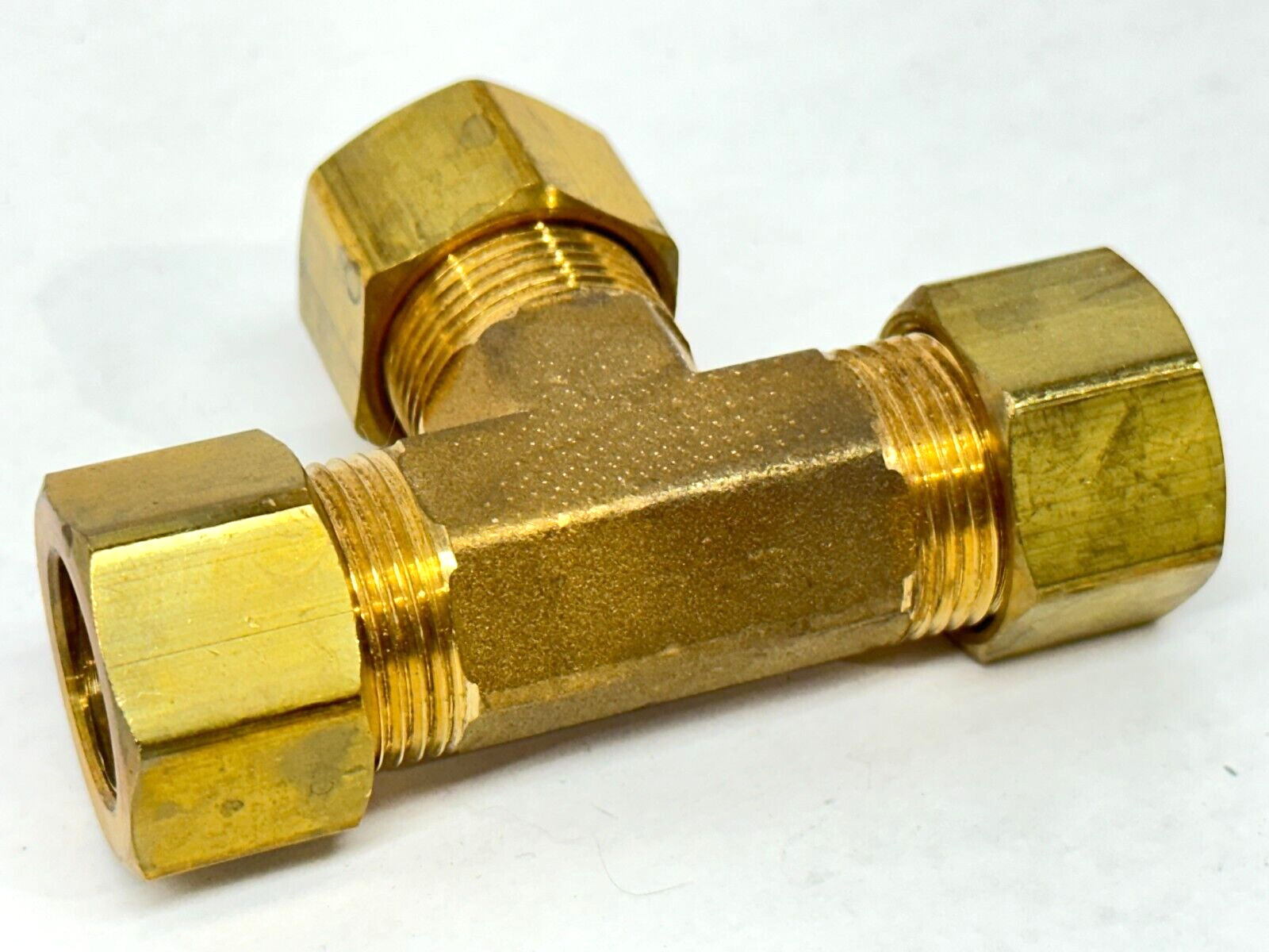 Parker 164C-10 5/8" OD Compression Tube Union Tee Brass - Maverick Industrial Sales