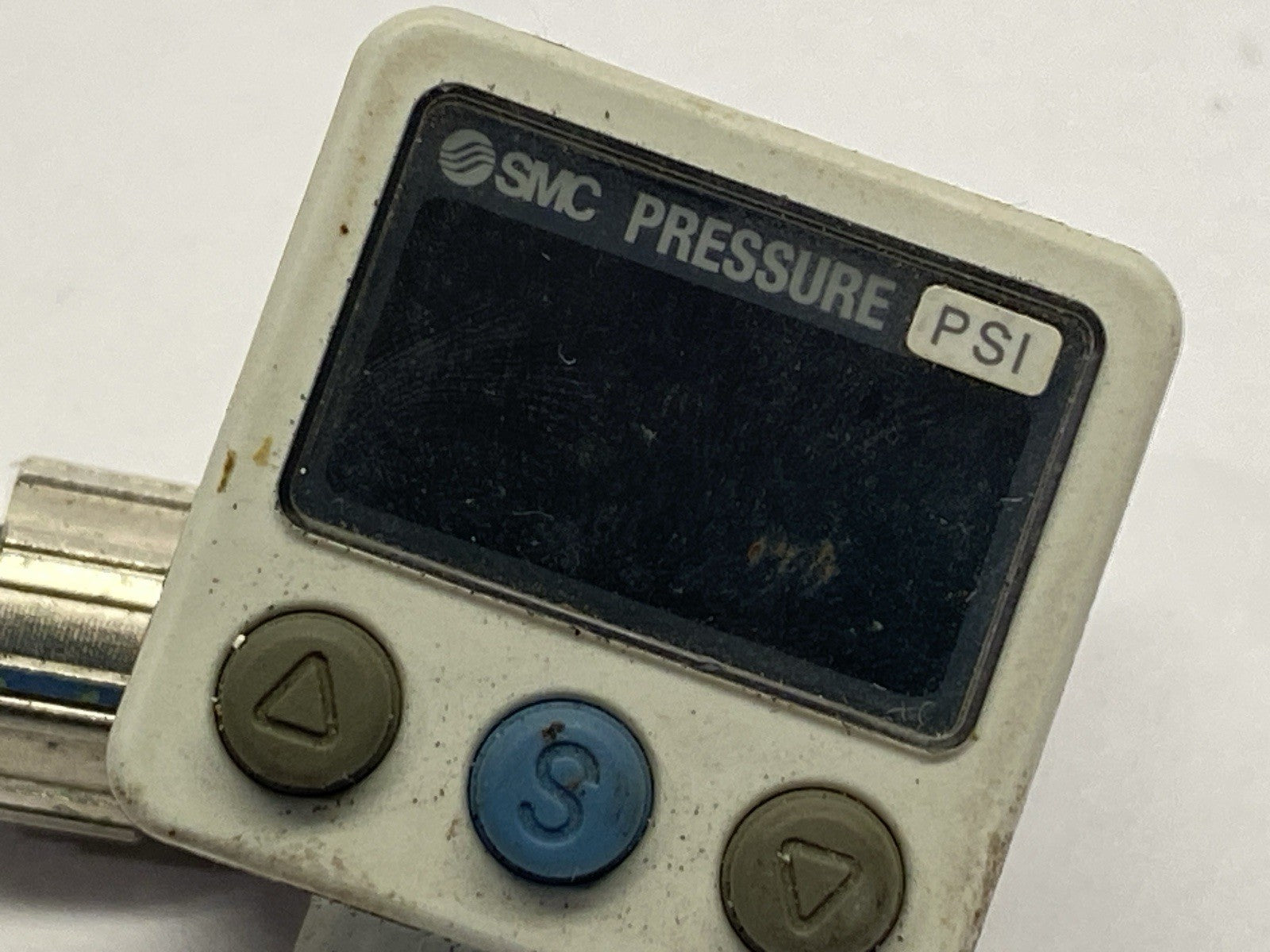 ISE40A-N01-Y-P | SMC Digital Pressure Switch 12-24VDC - For parts or not working - Maverick Industrial Sales