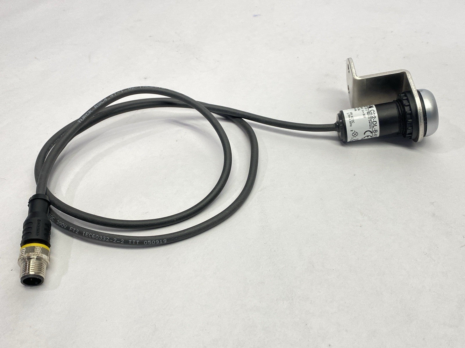 C22-DL-B-K10-24-P5 | Eaton Compact 22.5mm Pushbutton Blue Male M12 4-Pin - Used - Maverick Industrial Sales