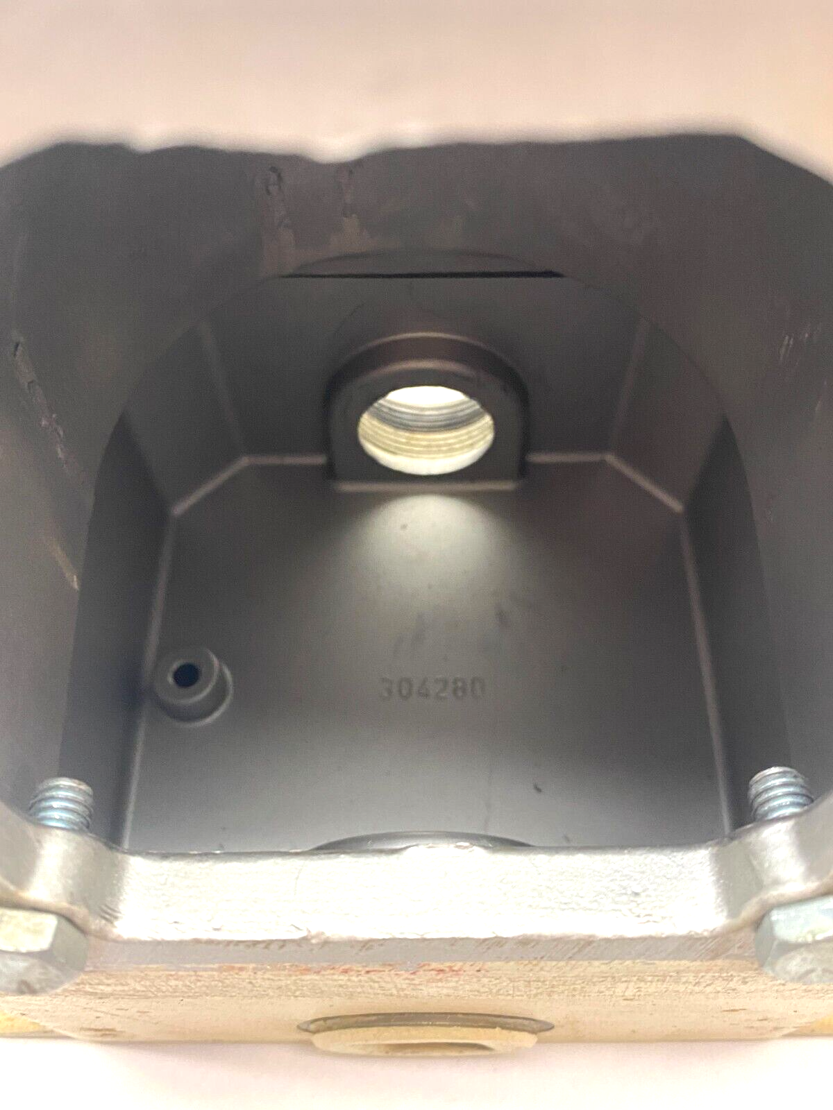 304280 | Eaton Crouse-Hinds Heavy Duty Pin & Sleeve Enclosure Housing - Used - Maverick Industrial Sales