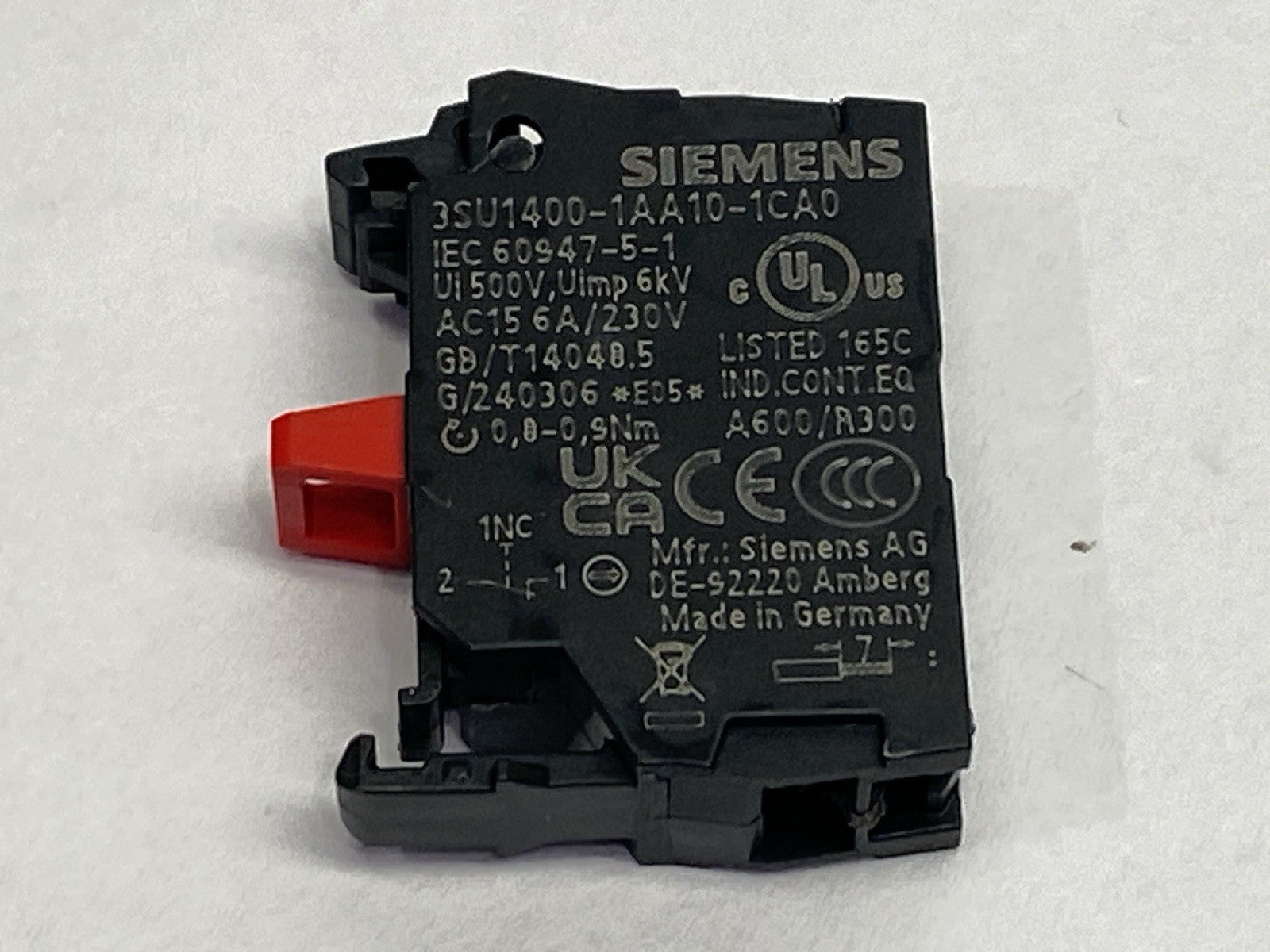Siemens 3SU1400-1AA10-1CA0 Contact Module LOT OF 2 - Maverick Industrial Sales