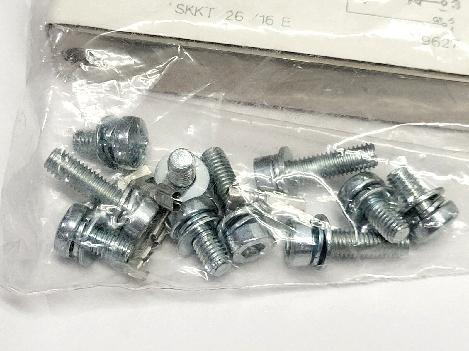 Semikron SKKT 26/16 E Semipack Module - Maverick Industrial Sales