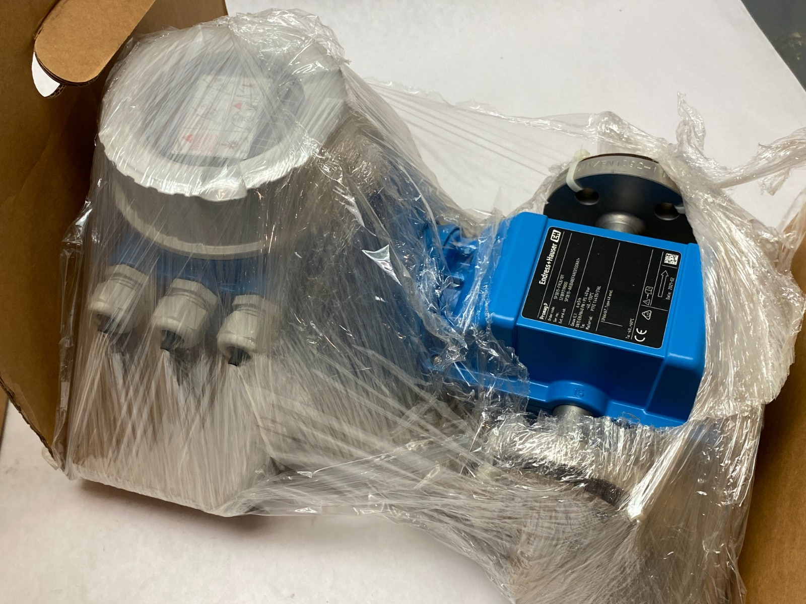 Endress+Hauser 5P3B15-F9C8/101 Proline Promag P 300 Electromagnetic Flowmeter - Maverick Industrial Sales