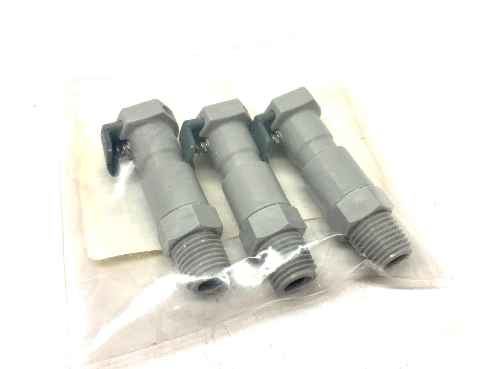 Bio Rad 9104262-SVC Extra Flow Coupling 1/4" NPT for CHEF Mapper Cell PKG OF 3 - Maverick Industrial Sales