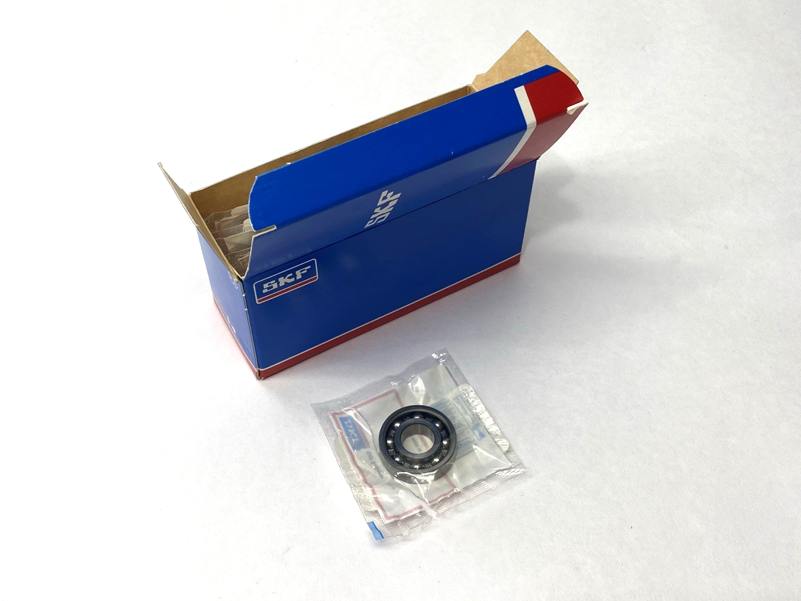 SKF 6001-Z 10 Single Row Deep-Groove Ball Bearing PACKAGE OF 10 - Maverick Industrial Sales