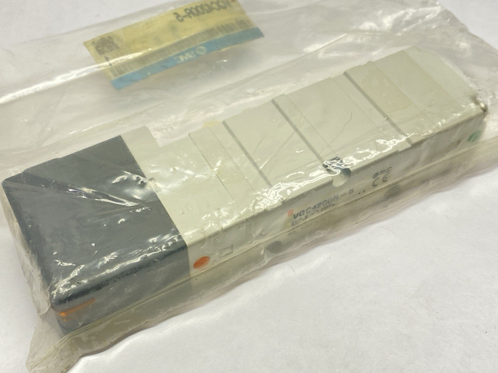 VQC4200R-5 | SMC Pneumatic Manifold Solenoid Valve 5-Port - New - Maverick Industrial Sales