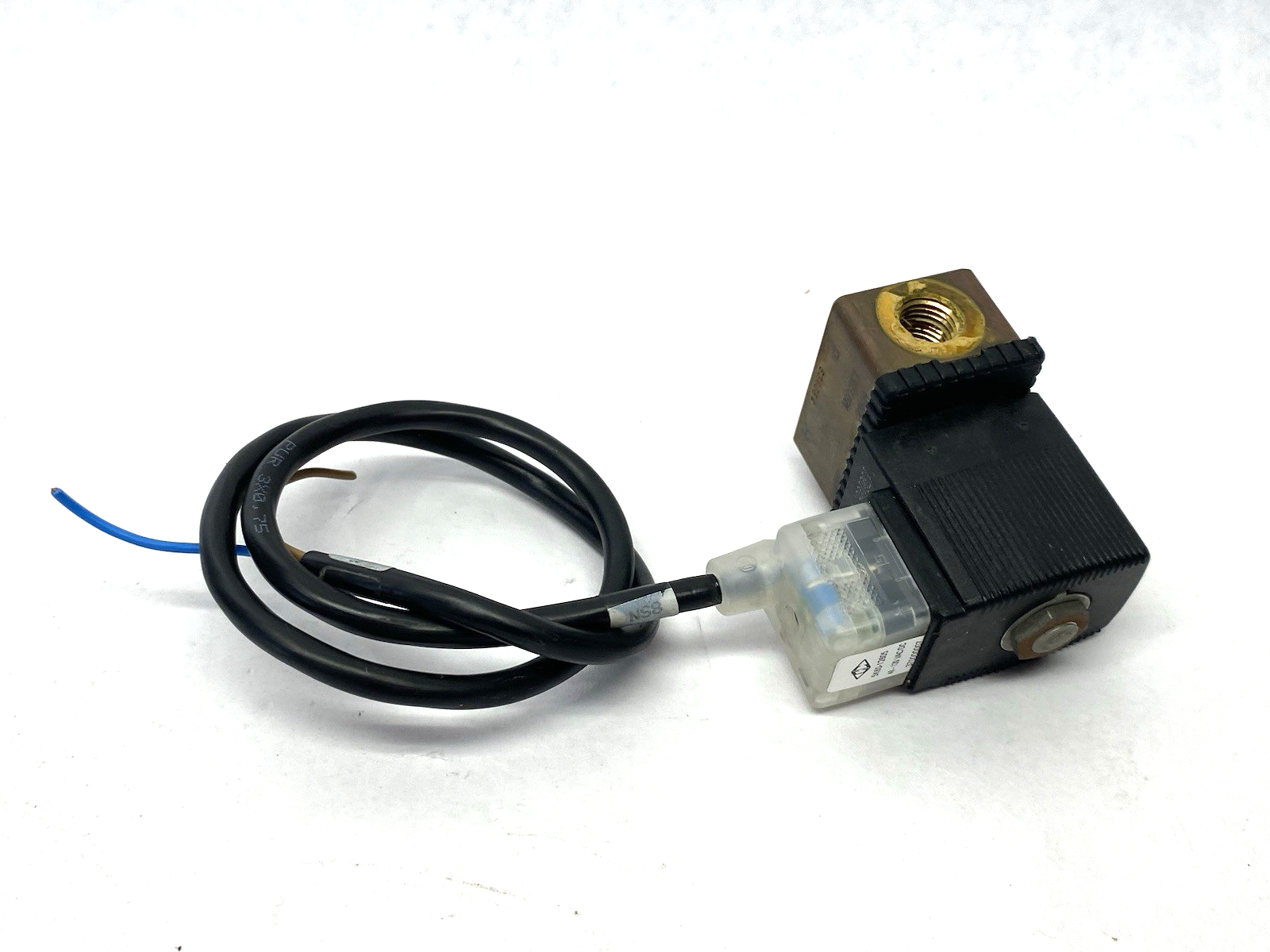 Burkert 6013 A 1/8 FPM BR NPT1/4 Direct Acting 2-Way Plunger Valve - Maverick Industrial Sales