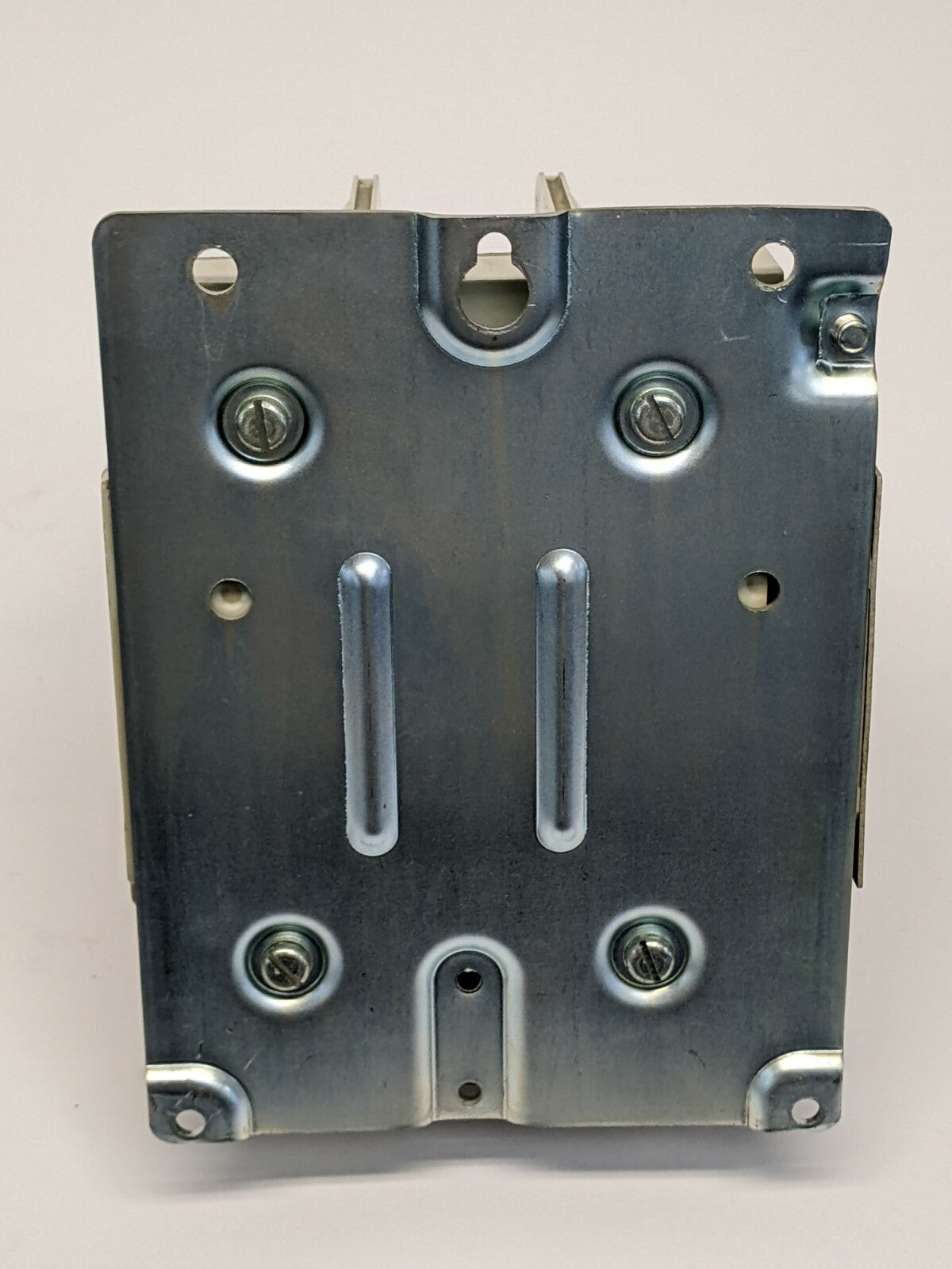 Cutler Hammer CE15SNY1 Contactor 300A AC-3, 315A AC-1 - Maverick Industrial Sales