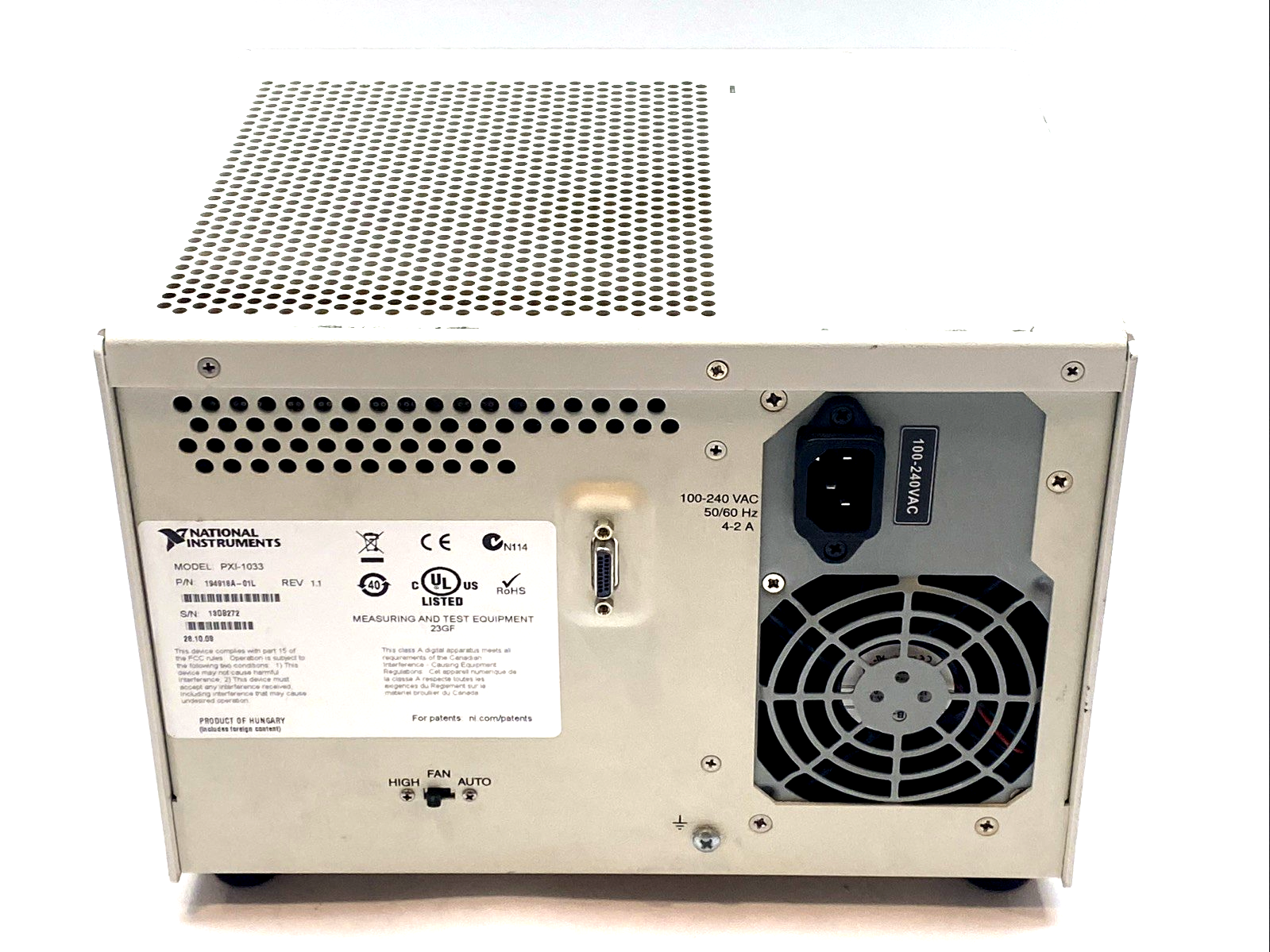 NI PXI-1033 | National Instruments 5-Slot PXI Chassis MXI-Express - For parts or not working - Maverick Industrial Sales