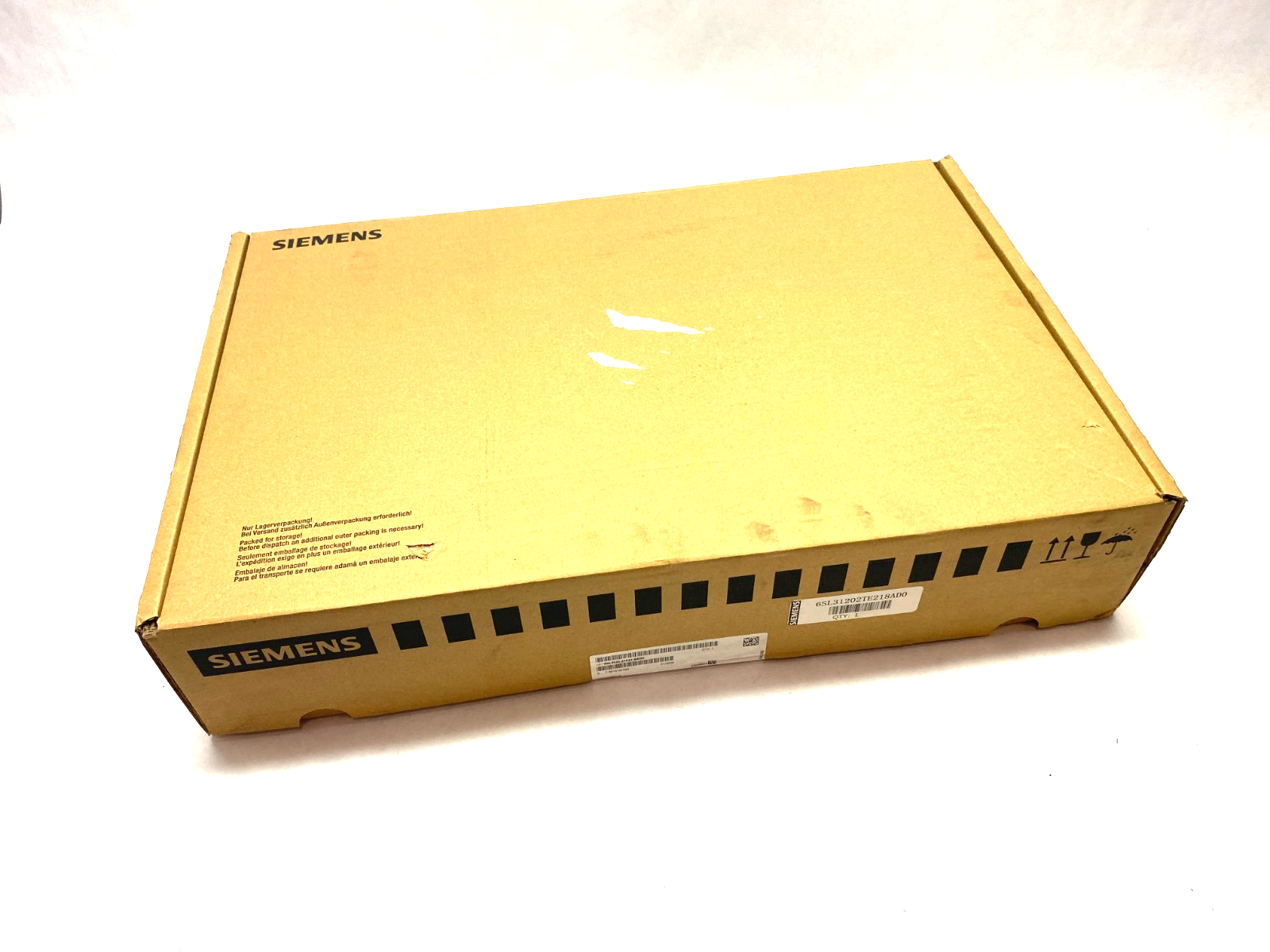 Siemens 6SL3120-2TE21-8AD0 SINAMICS S120 Double Motor Frequency Converter - Maverick Industrial Sales