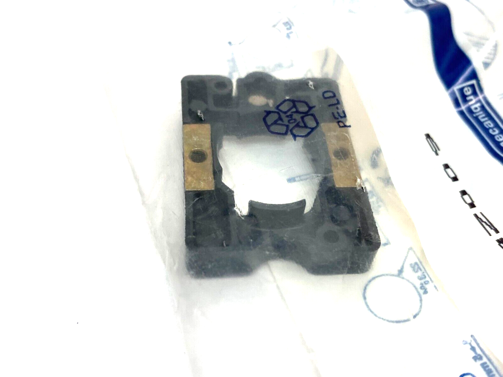 Telemacanique ZA2-BZ009 Button Collar Latch Clamp Black - Maverick Industrial Sales