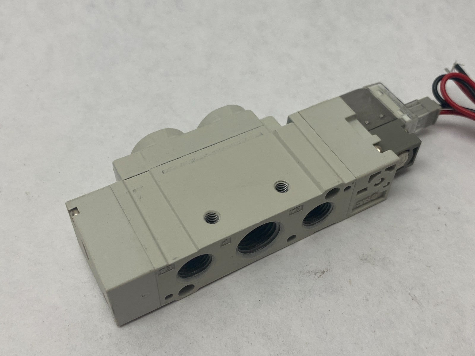 SMC 7120-5LZD-02 Solenoid Valve, 5-Port - Maverick Industrial Sales
