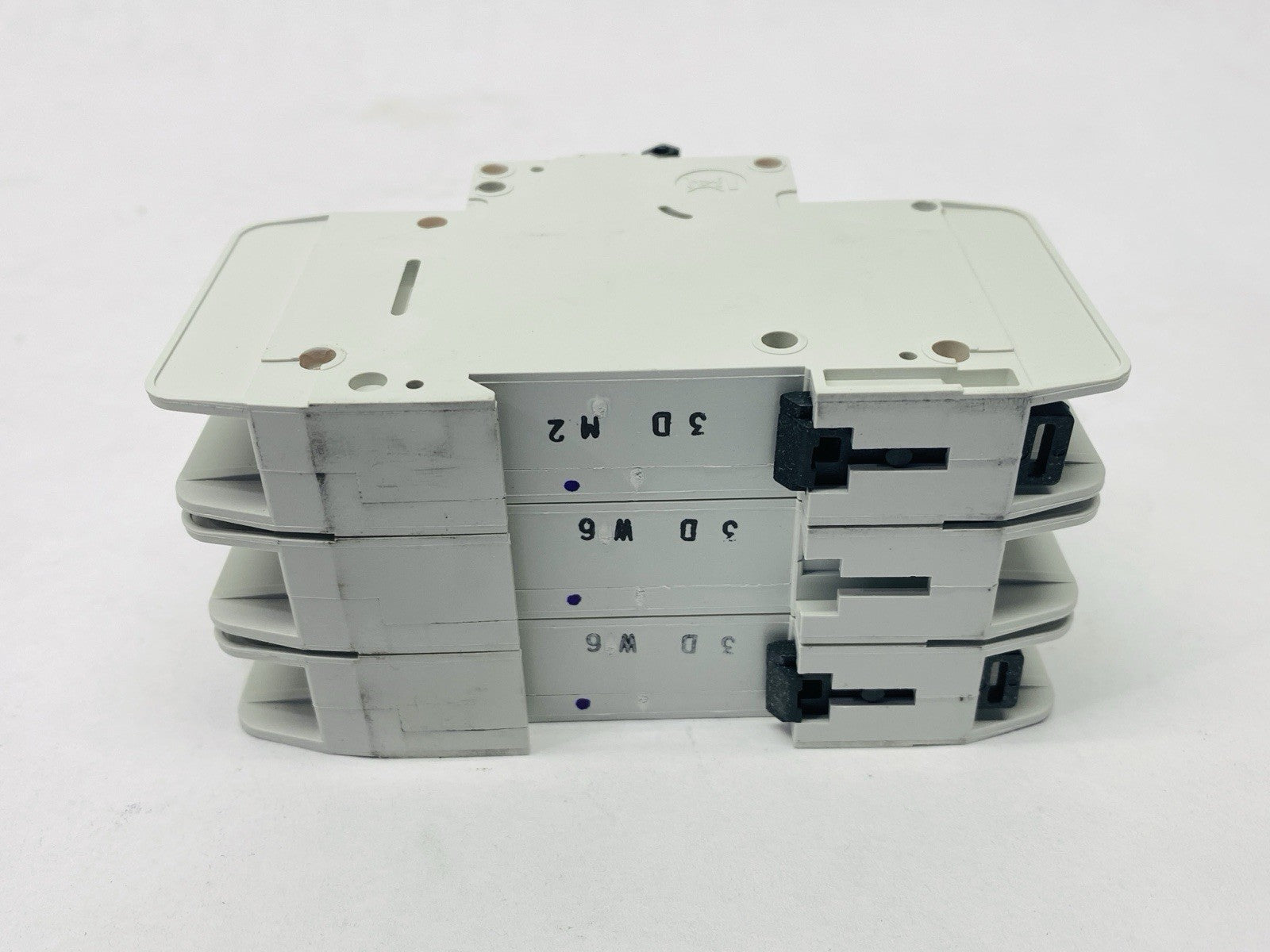 Eaton FAZ-D3/3-NA Circuit Breaker 3A 480Y/277VAC 3-Pole 102261 - Maverick Industrial Sales