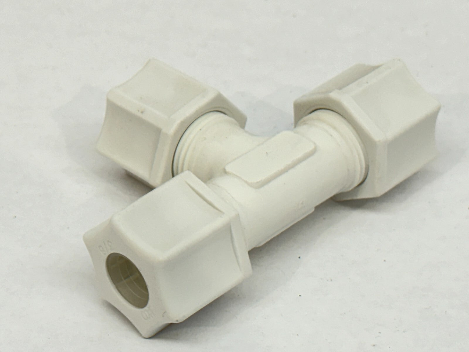 JACO 70-6-P-O Polypropylene Union Tee 3/8" OD Tube LOT OF 12 - Maverick Industrial Sales
