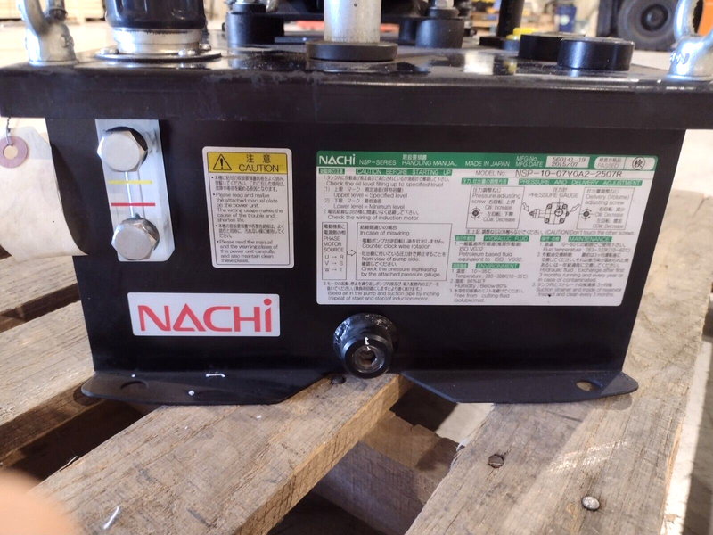 Nachi NSP-10-07V0A2-25077R NSP Series AC 100V Pump Lube Unit UVN-1A-0A2-0.7-4-12 - Maverick Industrial Sales