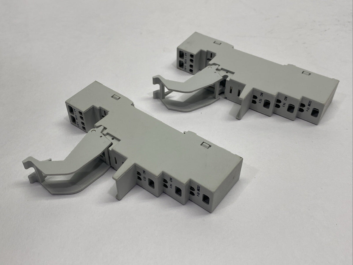 700-HN223 | Allen Bradley Ser A Relay Base 15A 300V LOT OF 2 - Used - Maverick Industrial Sales