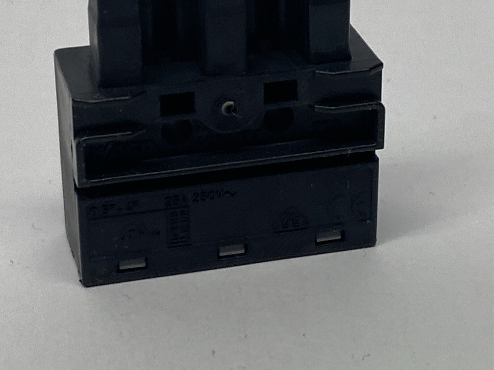 Wago 770-203 Plug 3-Pole Code A 4mm Black LOT OF 47 - Maverick Industrial Sales