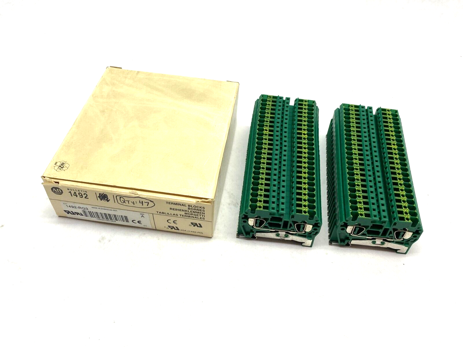 Allen Bradley 1492-RG3 Ser. A Green 2-Wire Terminal Block BOX OF 47 - Maverick Industrial Sales