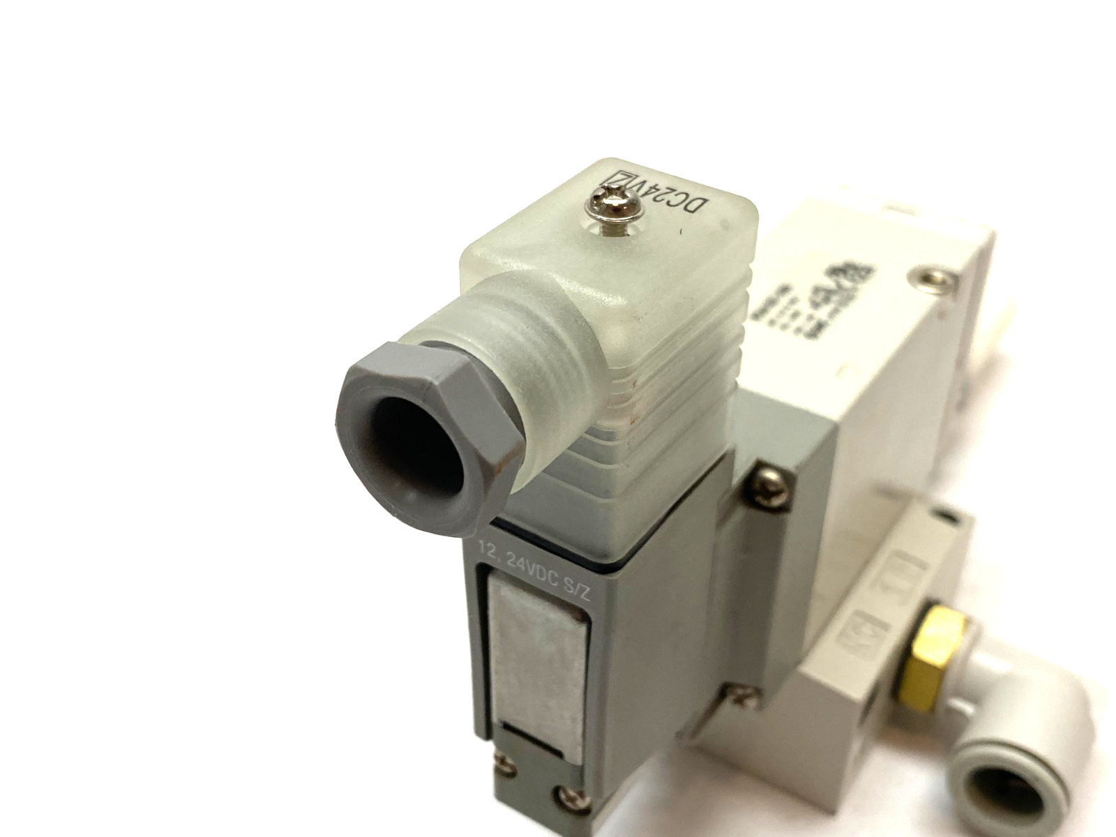 VP544-5DZ1-03NA | SMC Solenoid Valve, 3-Port Pilot Poppet Type, 3/8" Ports - New – Open box - Maverick Industrial Sales