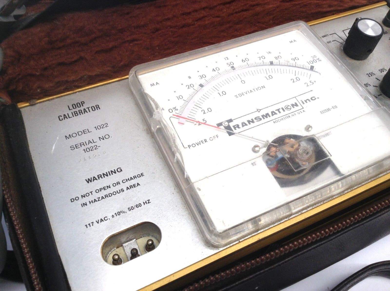 Transmation Inc Model 1022 Loop Calibrator 117 VAC 50/60 HZ with Leather Case - Maverick Industrial Sales
