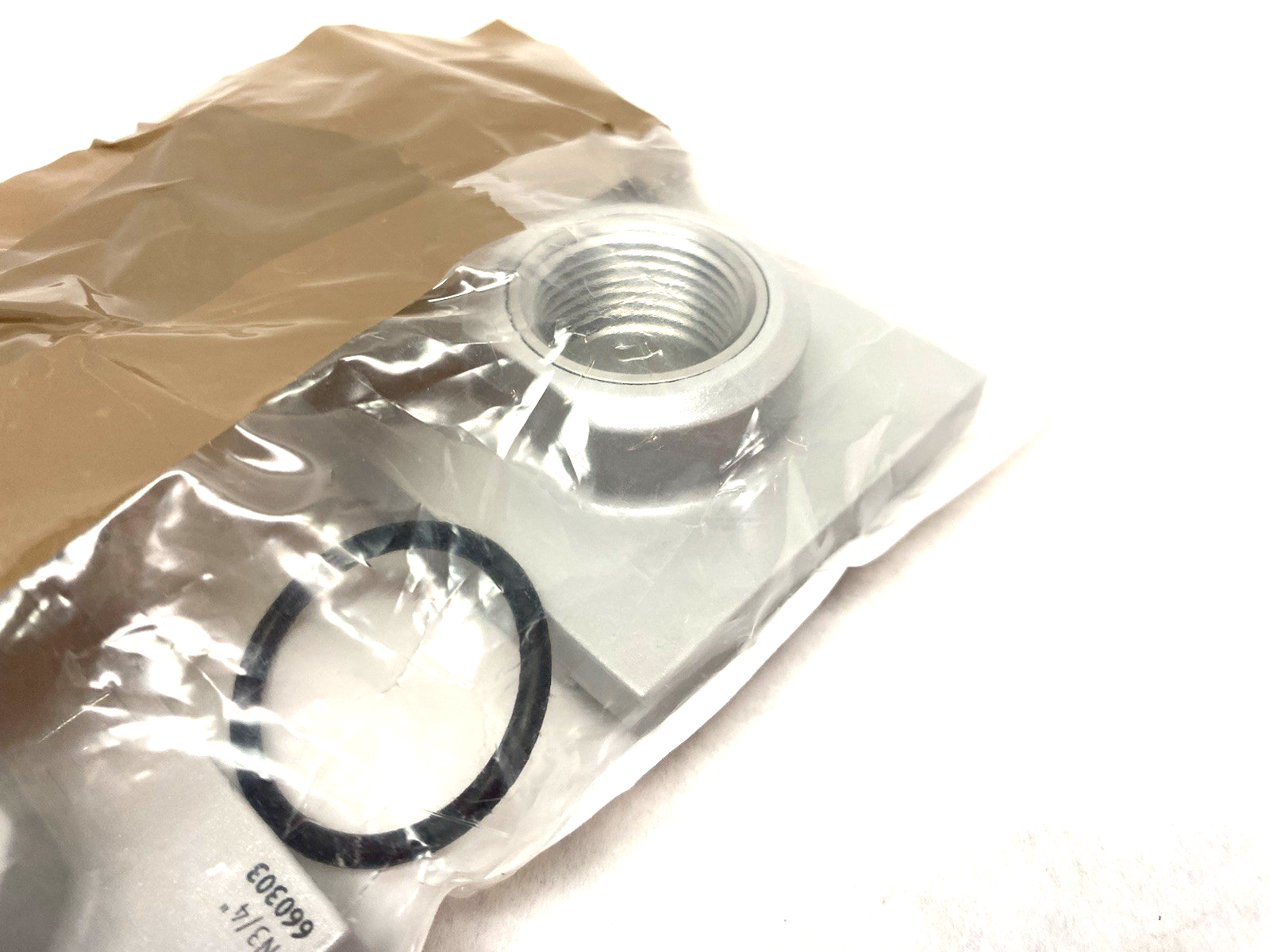 Festo MS6N-AQS Size 6 Sub-Base SET, 3/4" NPT Connection, 526079 - Maverick Industrial Sales