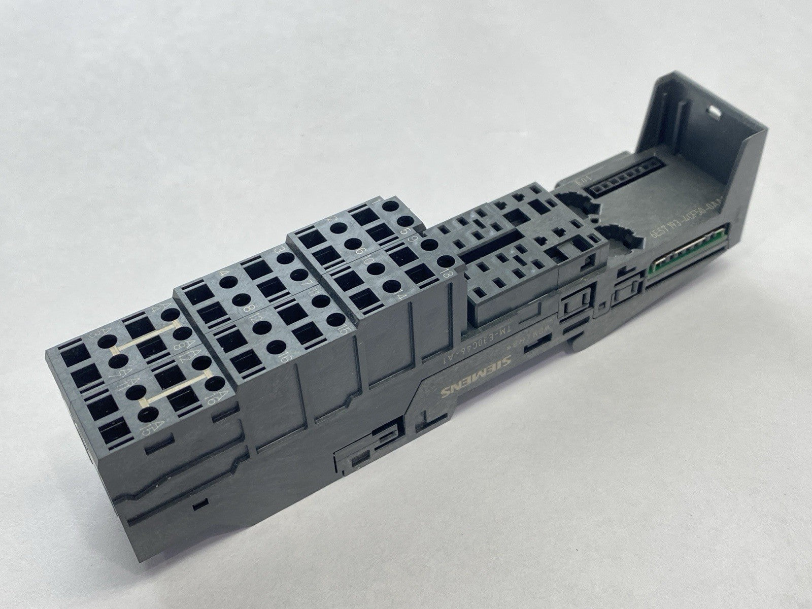 Siemens 6ES7193-4CF50-0AA0 SIMATIC DP ET 200S Terminal Module TM-E30C46-A1 - Maverick Industrial Sales